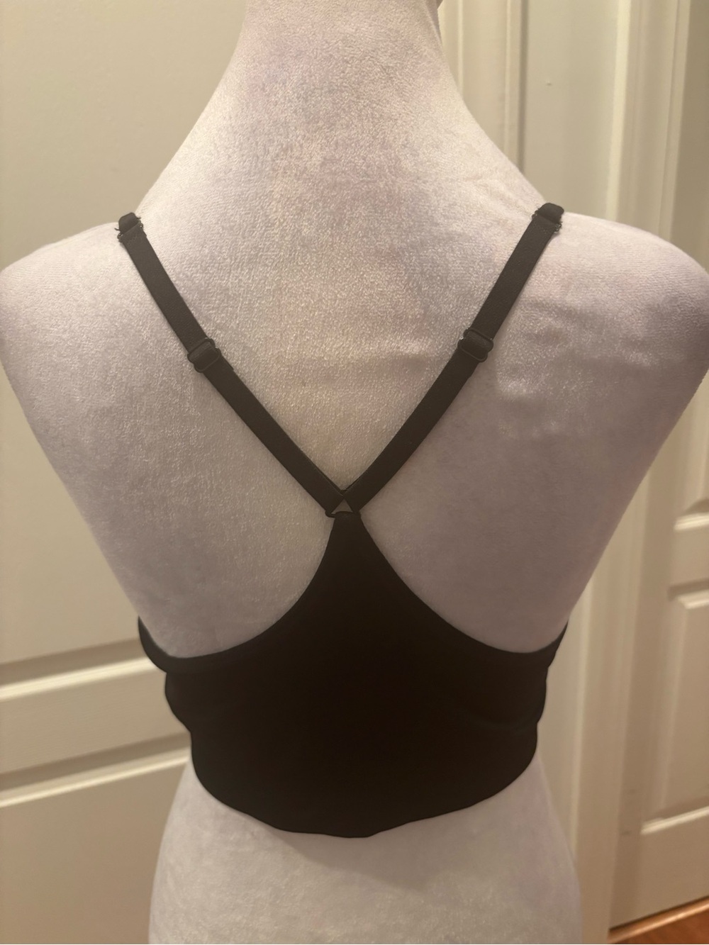 Seamless Black Racerback Sports Bralette